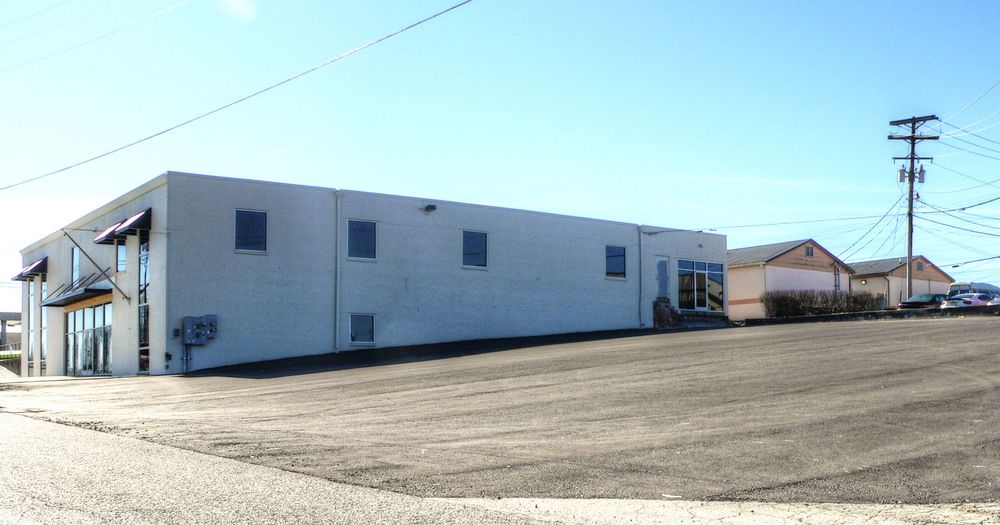Freestanding Office Building: 151 Elkhorn Court, Frankfort, KY 40601